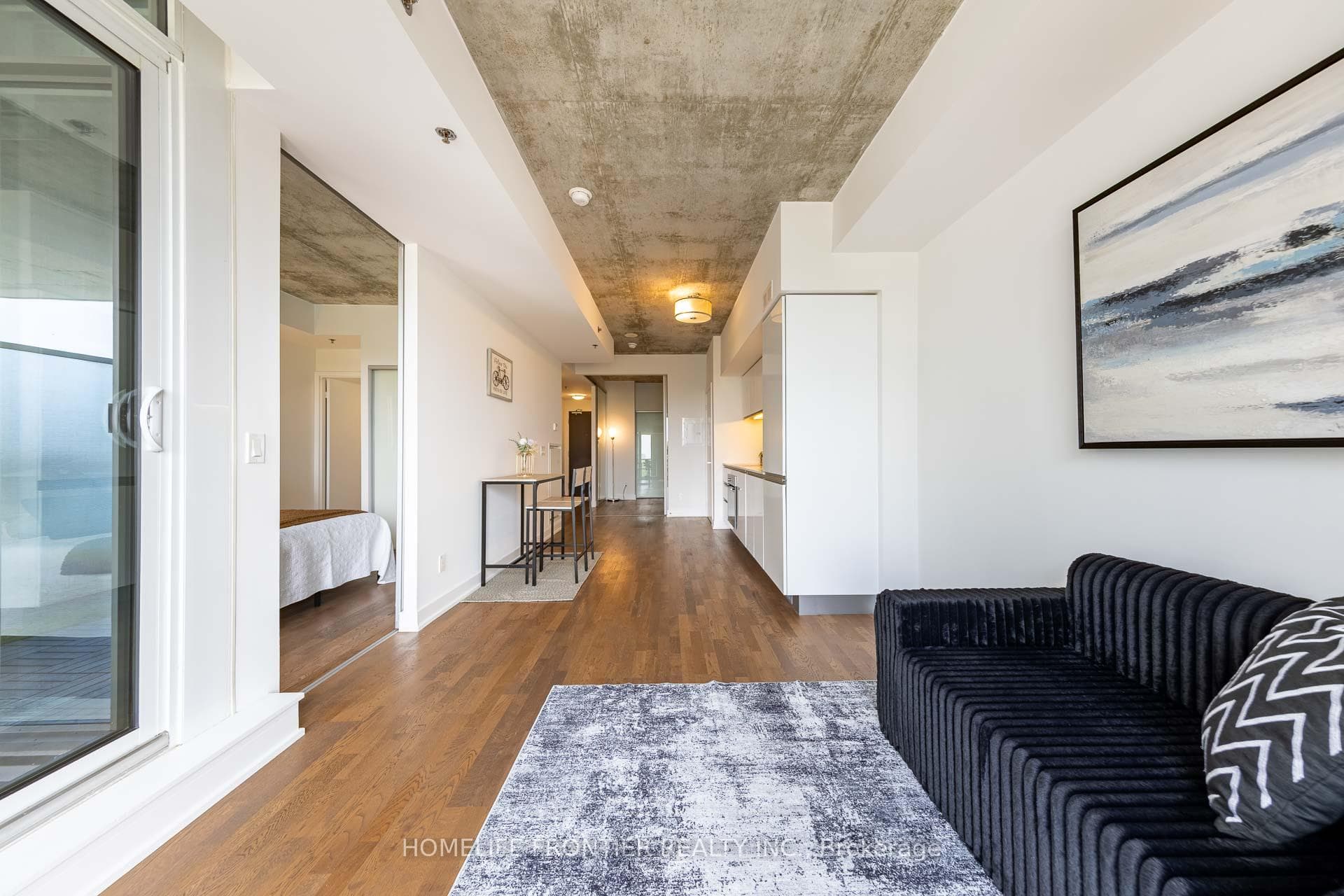 20 Minowan Miikan Lane Unit 717 photo 7