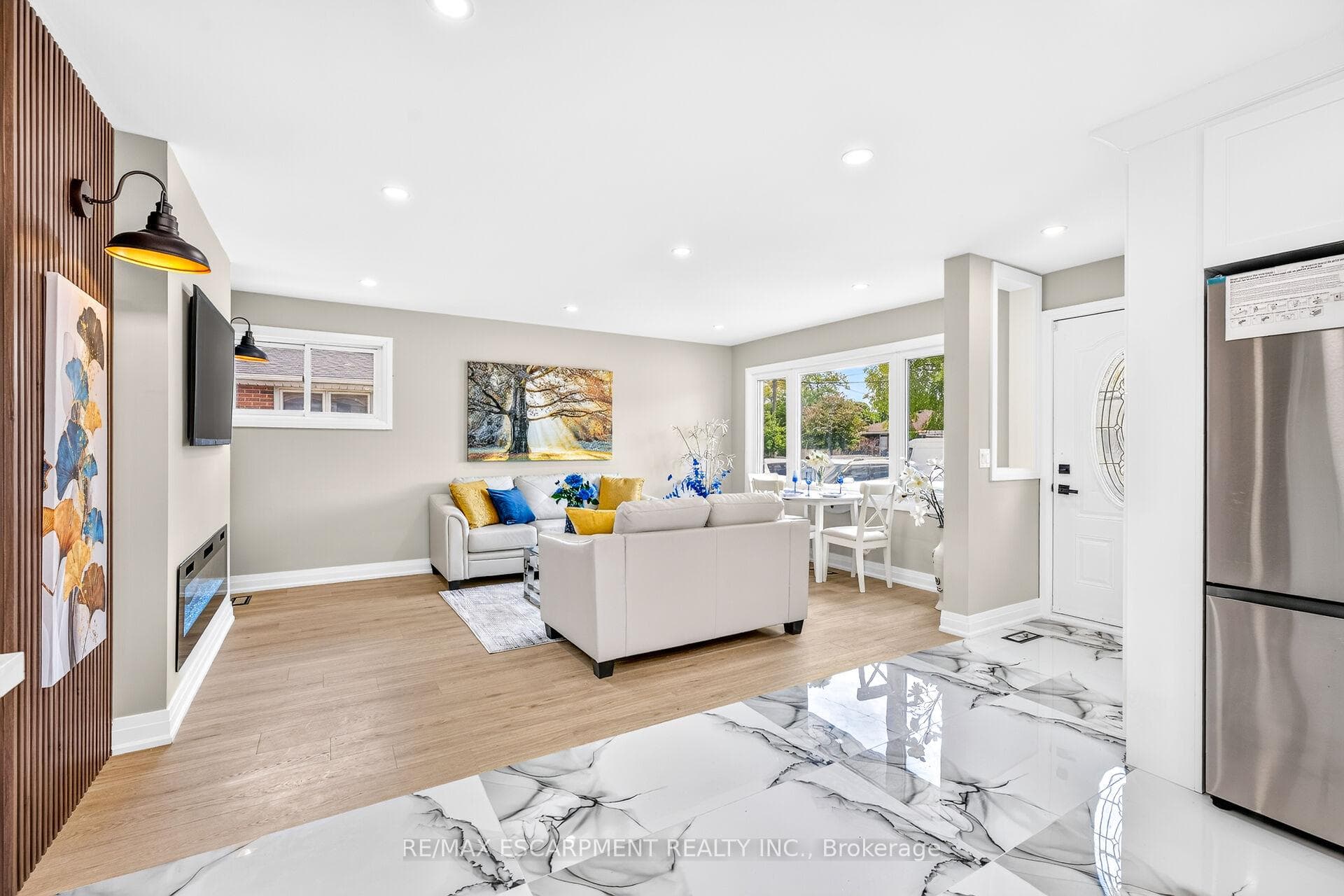 150 Howard Avenue photo 15