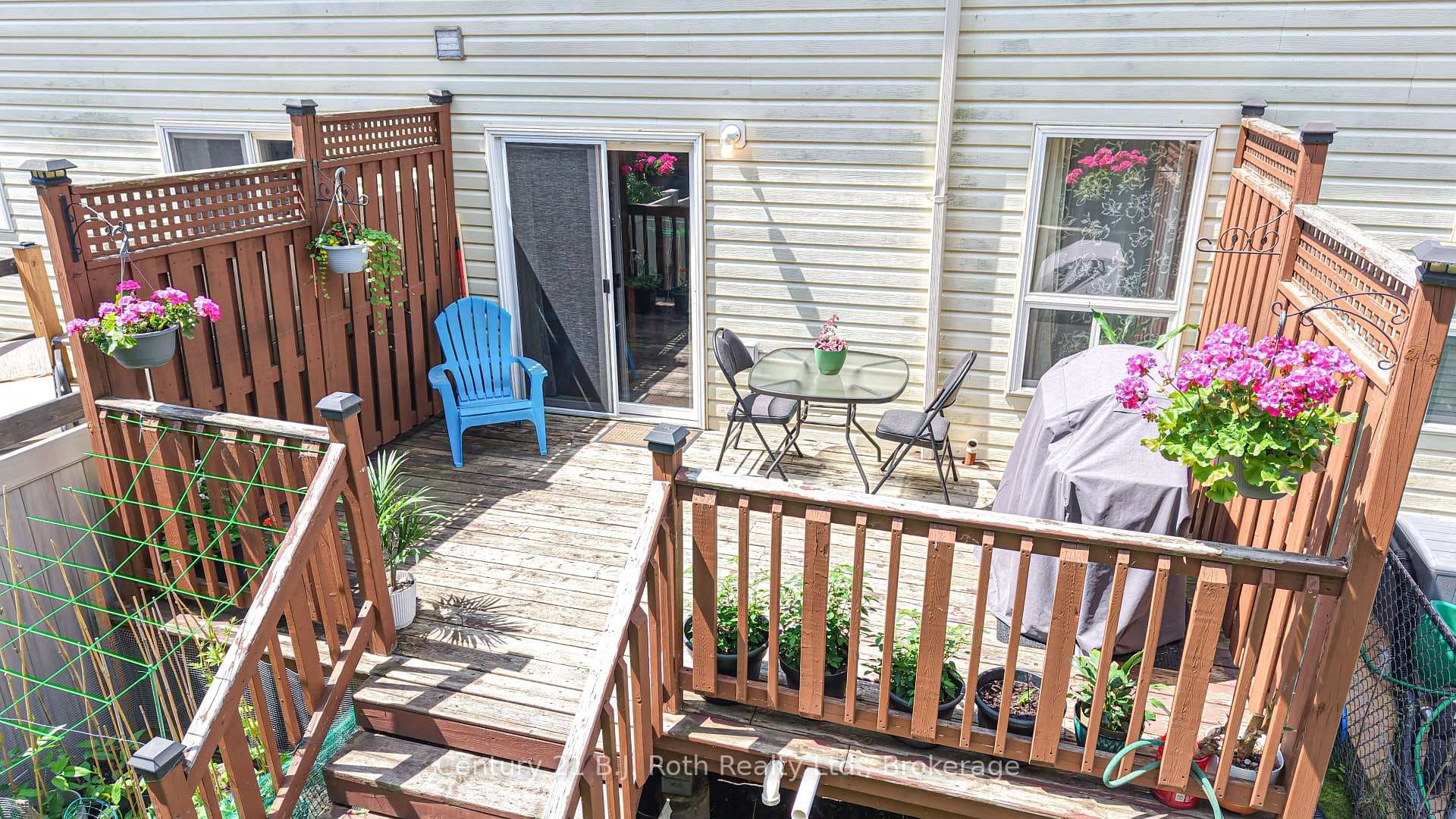 36 Michelle Drive photo 6