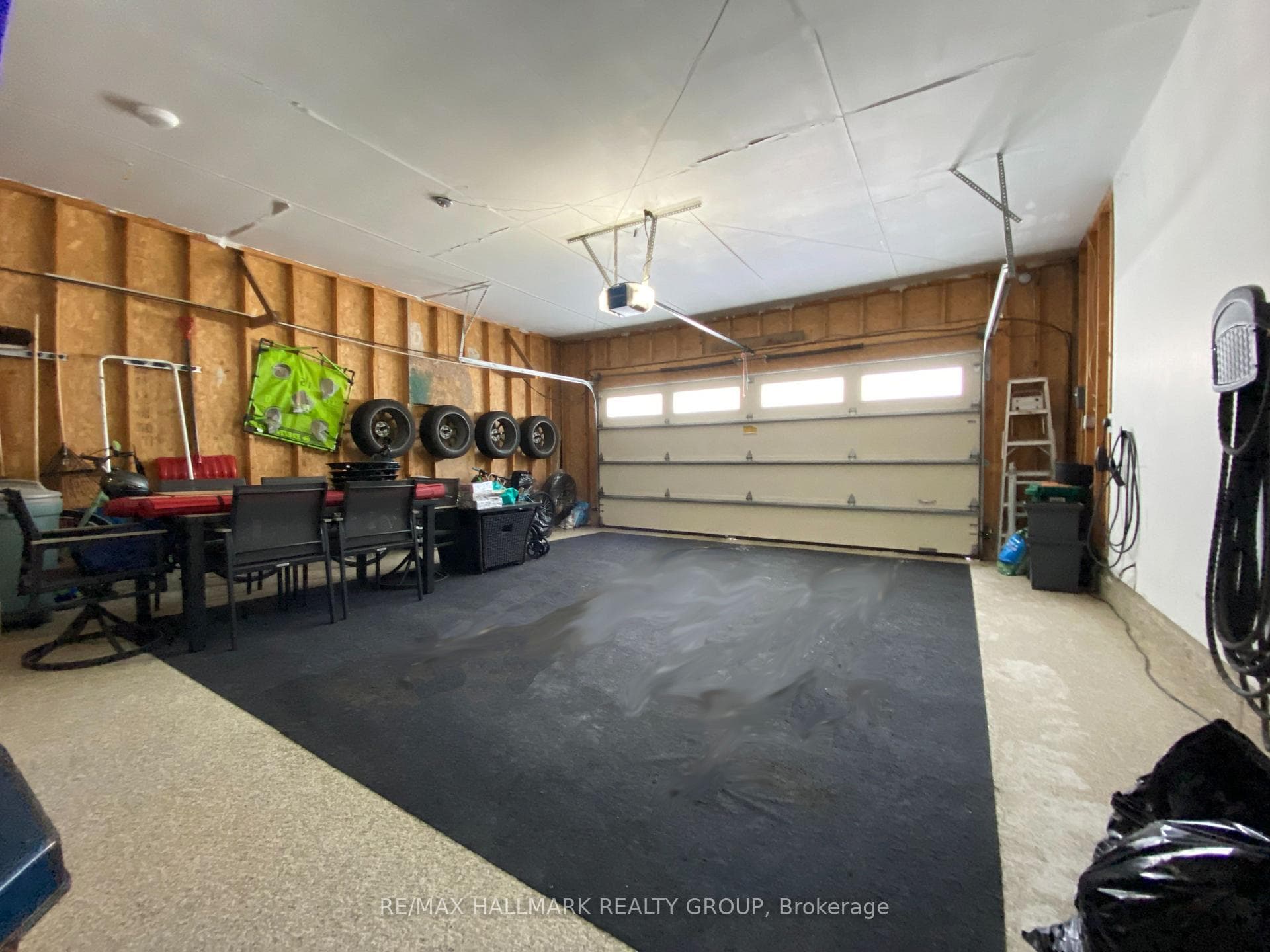 Oversized garage with storage in back