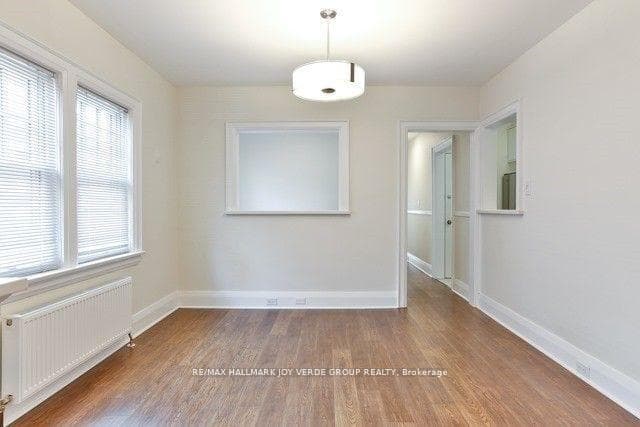 287 St Clair Avenue photo 5