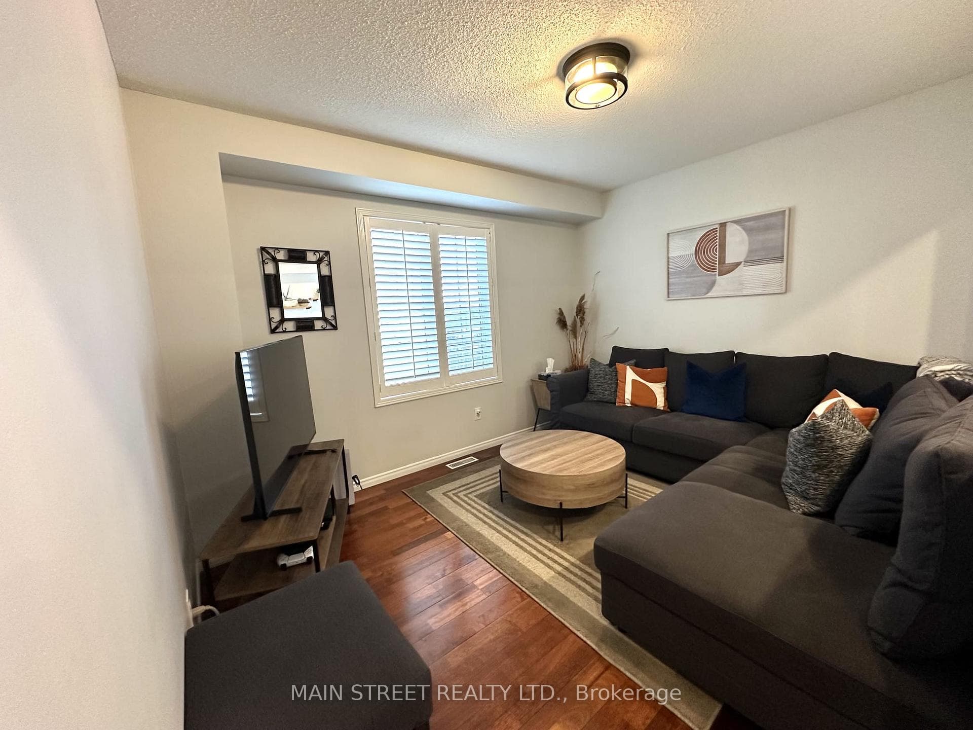 20 Horstman Street photo 9