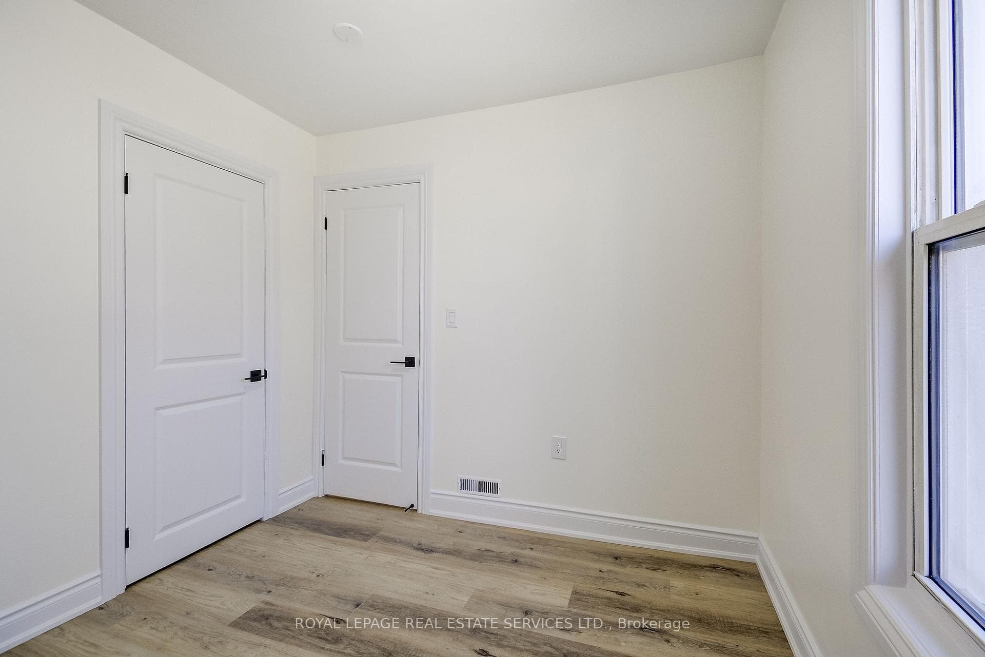 35 Fairleigh Avenue photo 14
