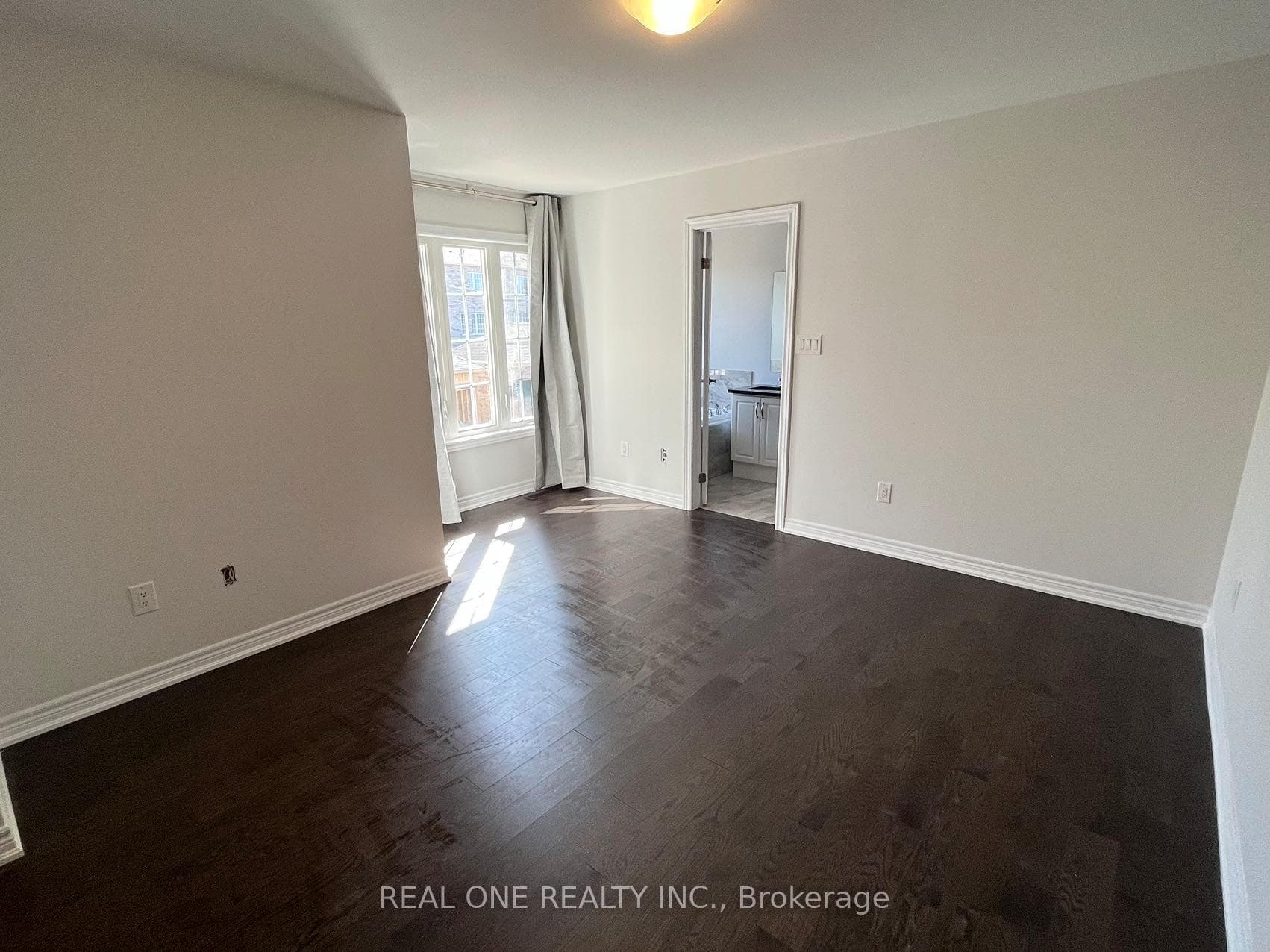 15 Waterleaf Road photo 5