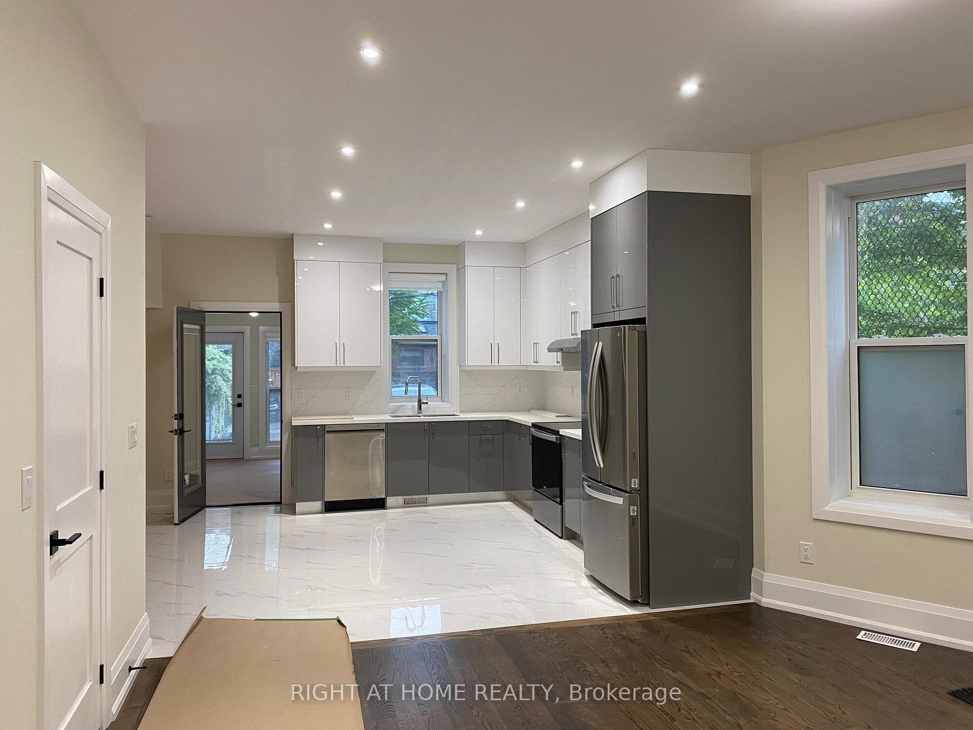 kitchen+living room