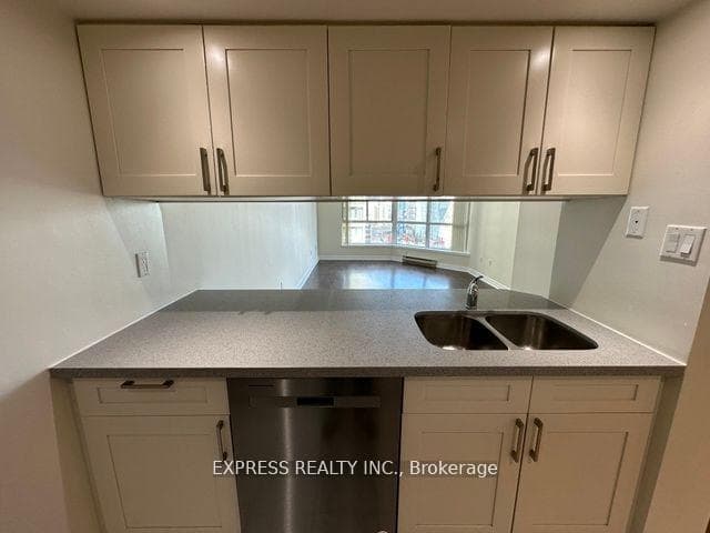 38 Elm Street Unit 1408 photo 4