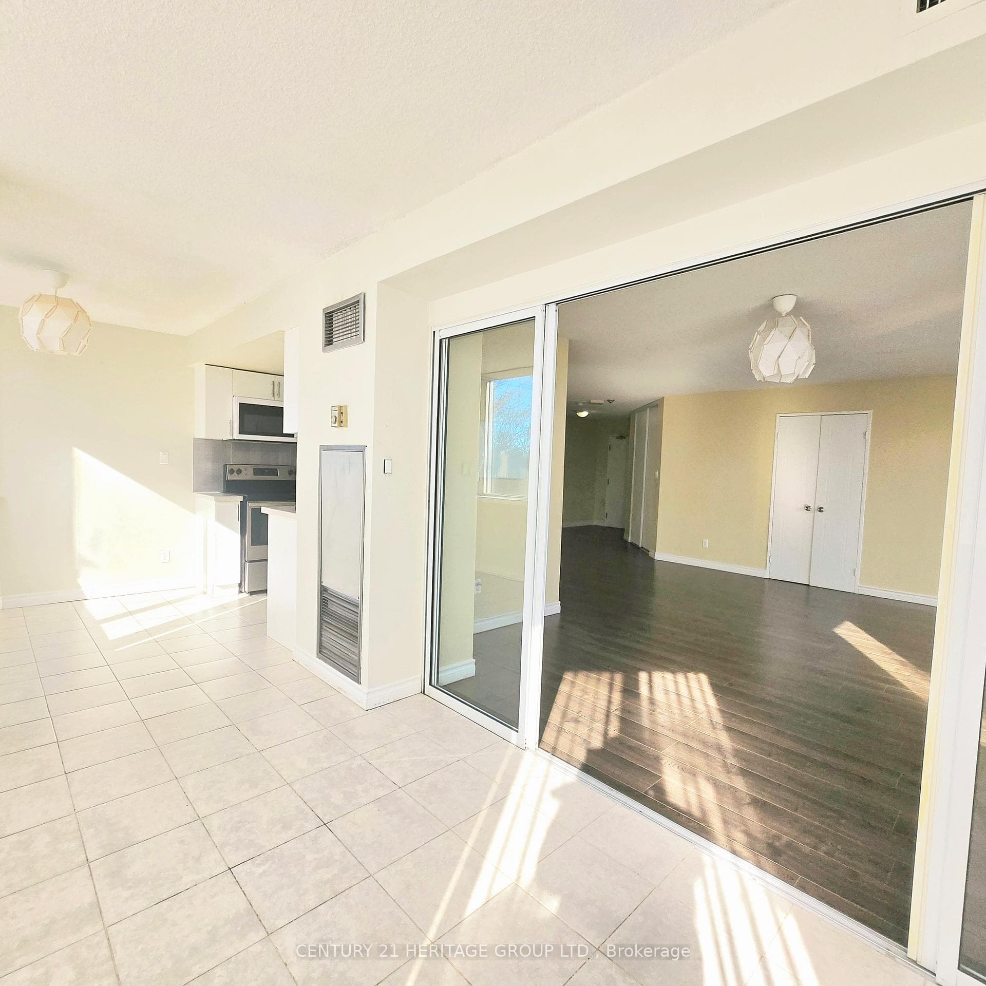 80 Alton Towers Circle Unit 304 photo 9