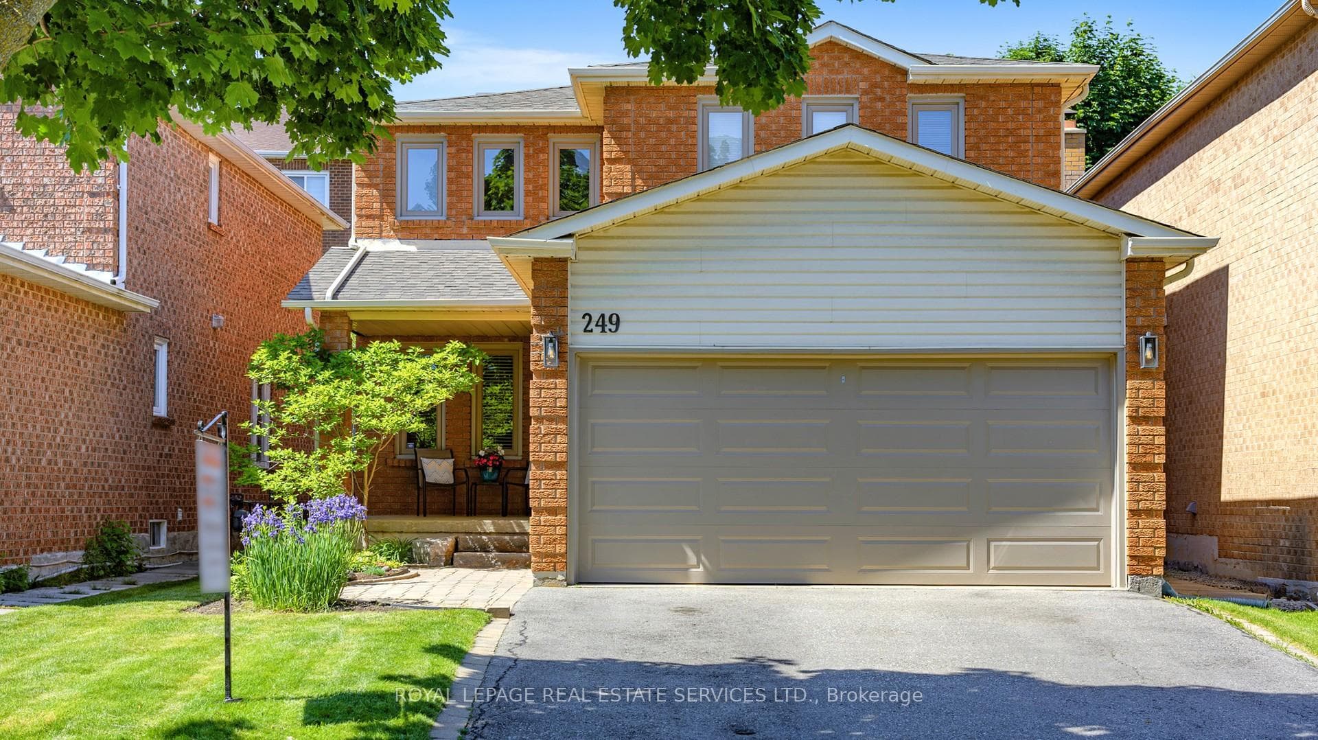 249 Thornway Avenue photo 1