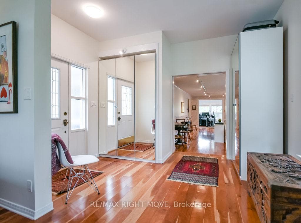 6 Pinetree Road photo 26