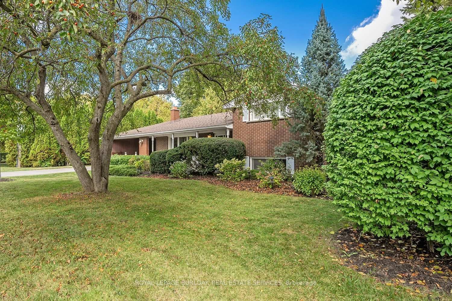 3 White Oaks Avenue photo 29