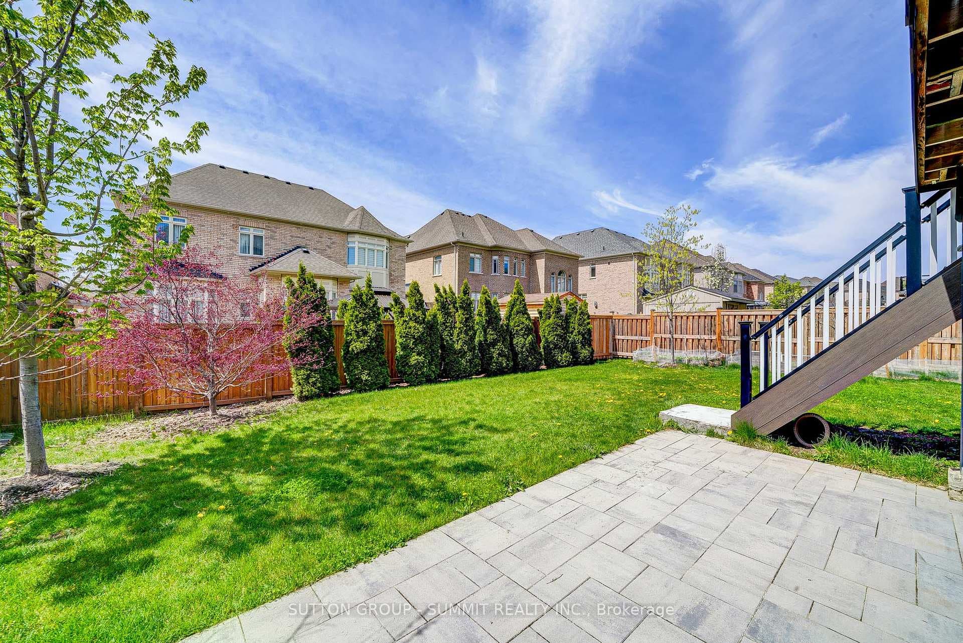 6 Flanders Road photo 37