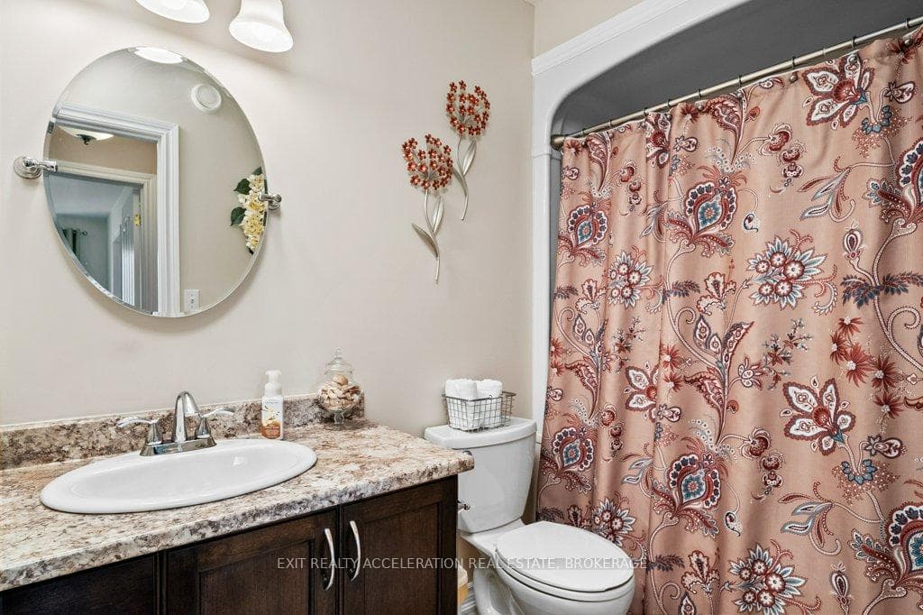 78 BEVERLY Street photo 16