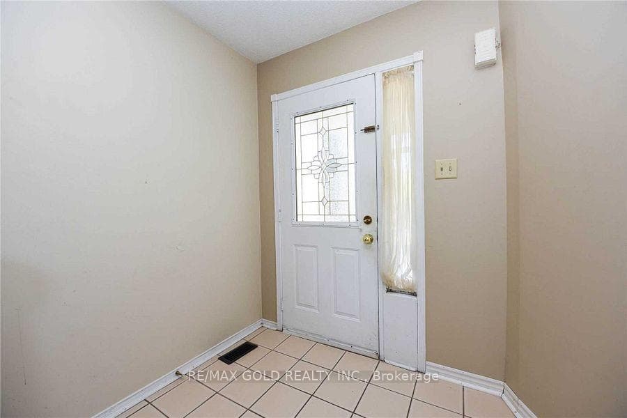 59 Meadowlark Drive photo 11