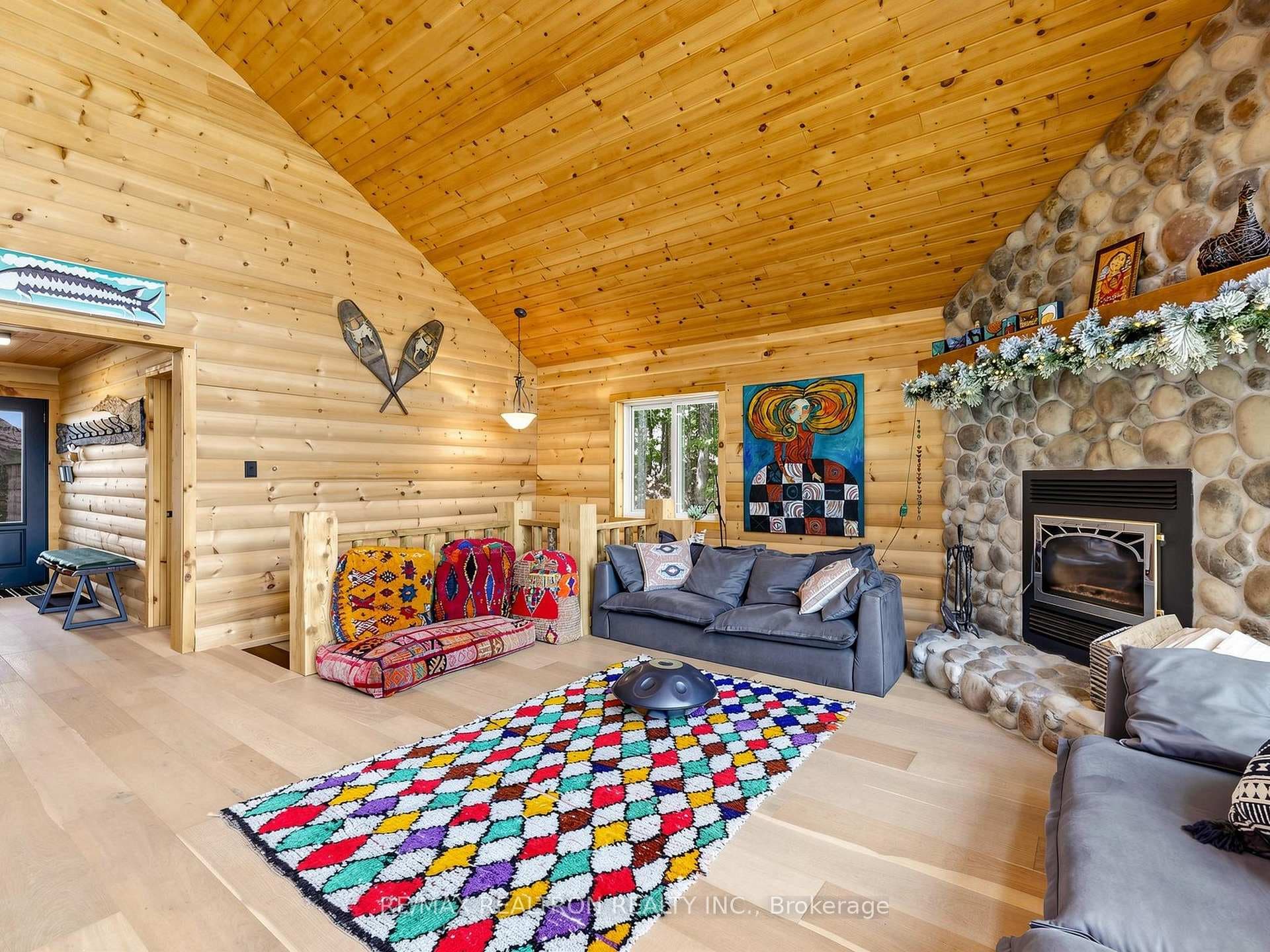 1575 Rugged Lane photo 29
