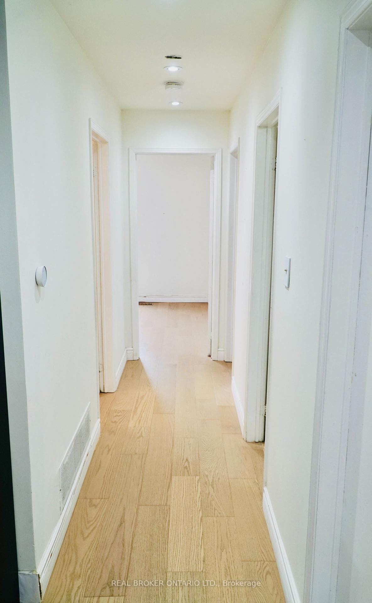 53 Blackburn Crescent Unit Main photo 9