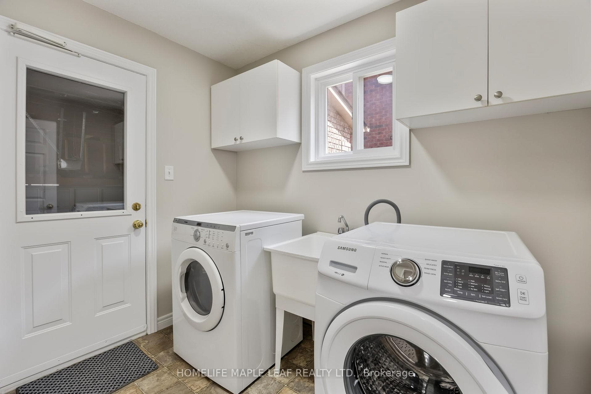 17 Irene Drive photo 26