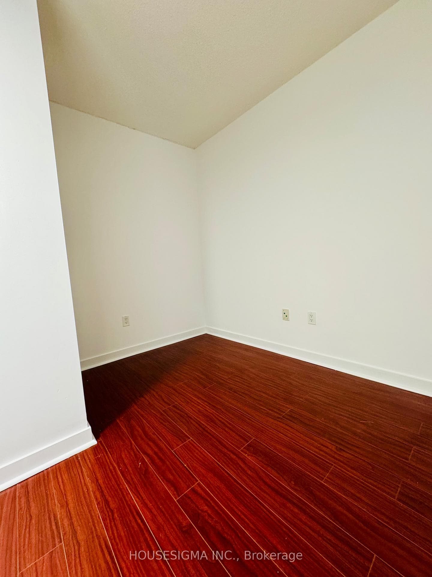 35 Mariner Terrace Unit 2810 photo 15