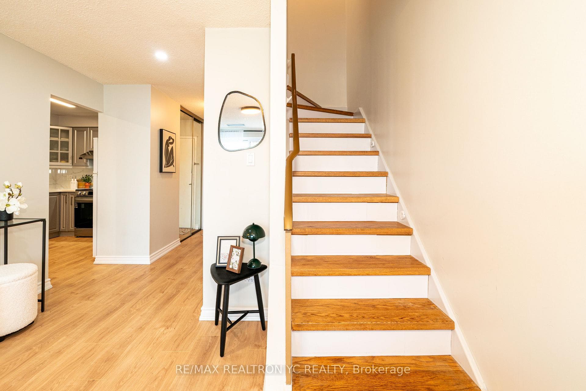 4005 Don Mills Road Unit 312 photo 13
