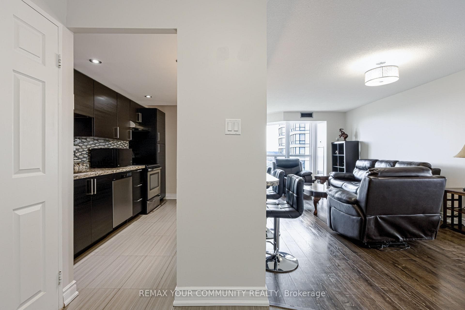 4460 Tucana Court Unit 910 photo 7