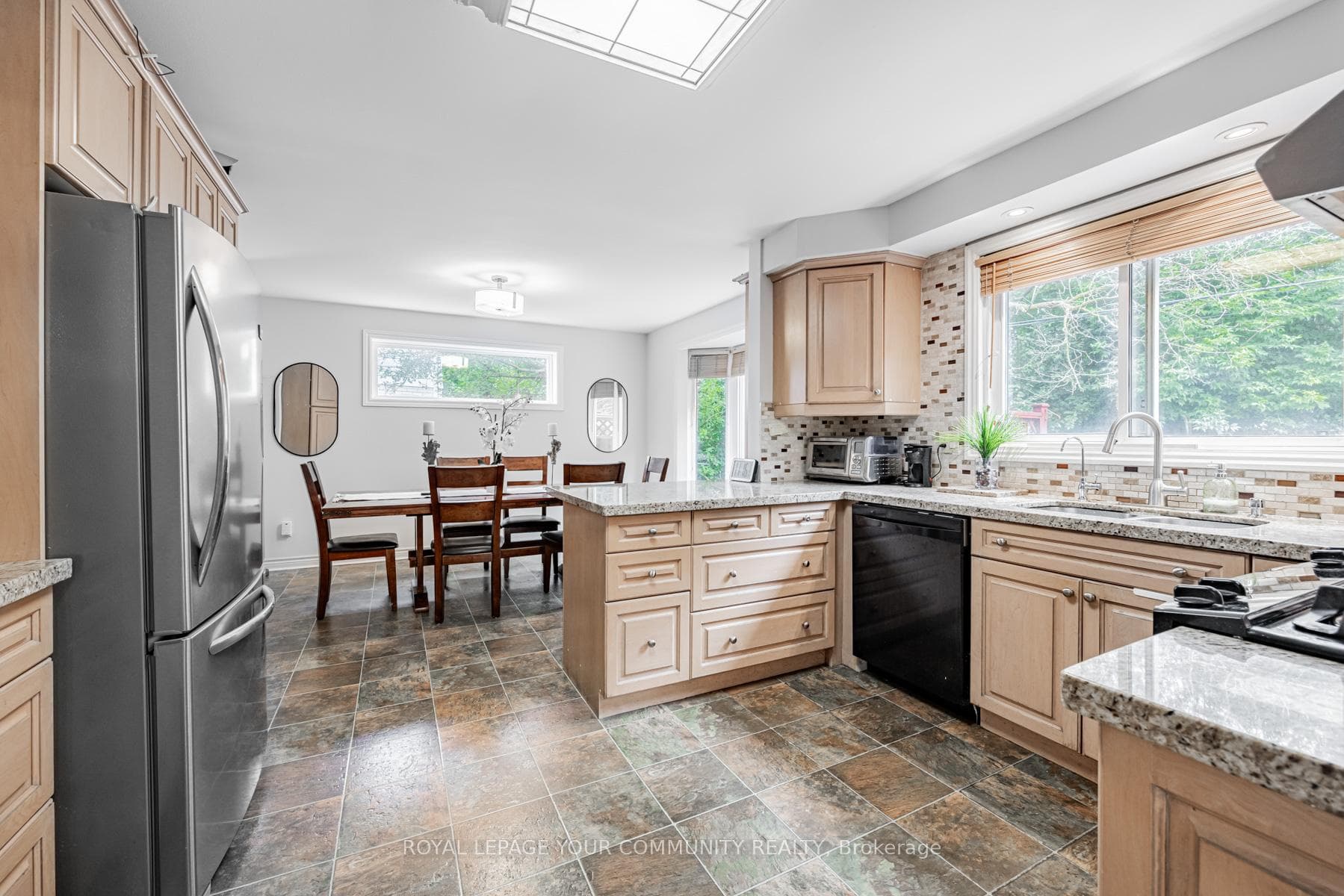 26 Southdale Drive photo 15