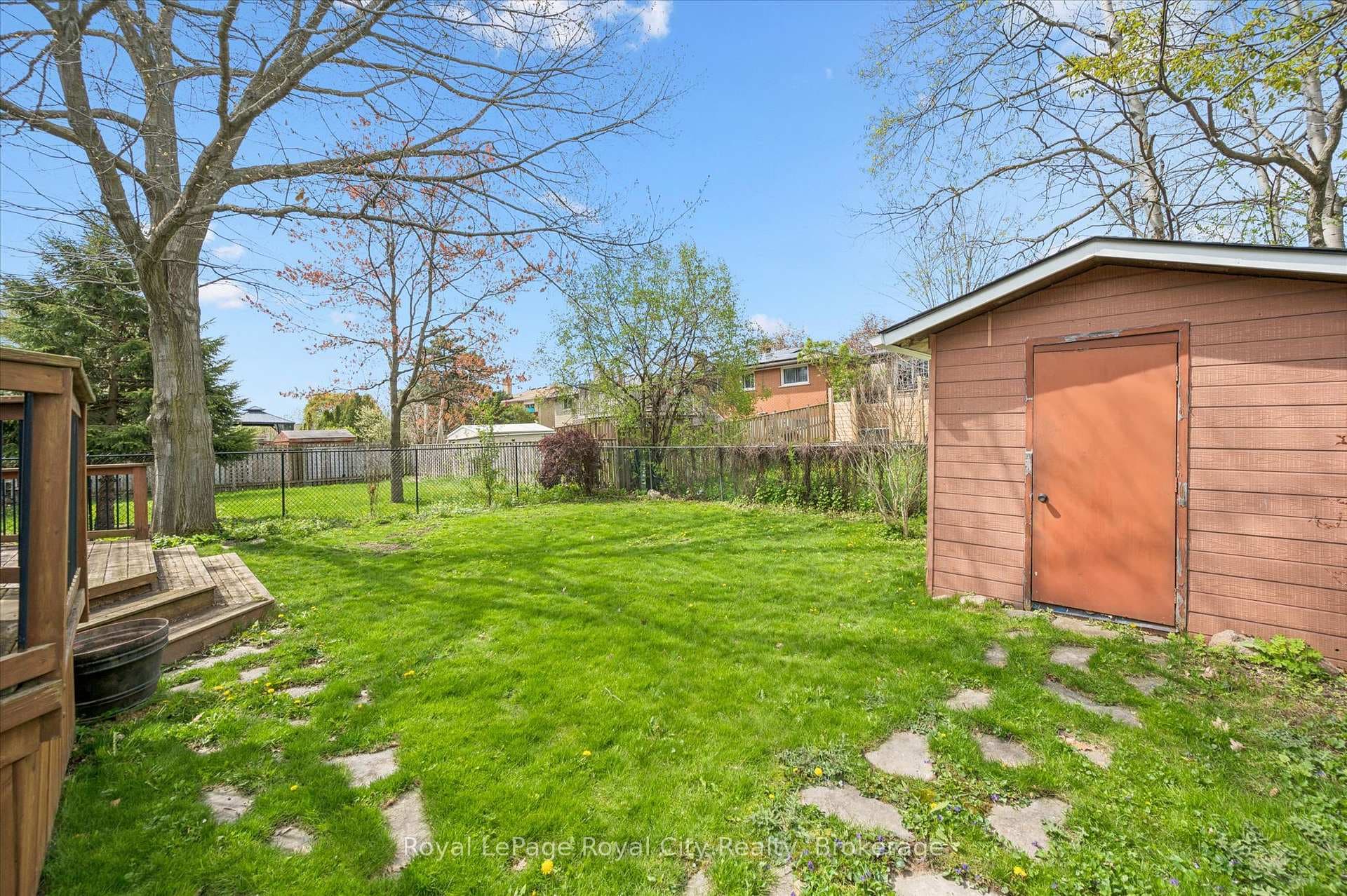 637 Cedargrove Place photo 40
