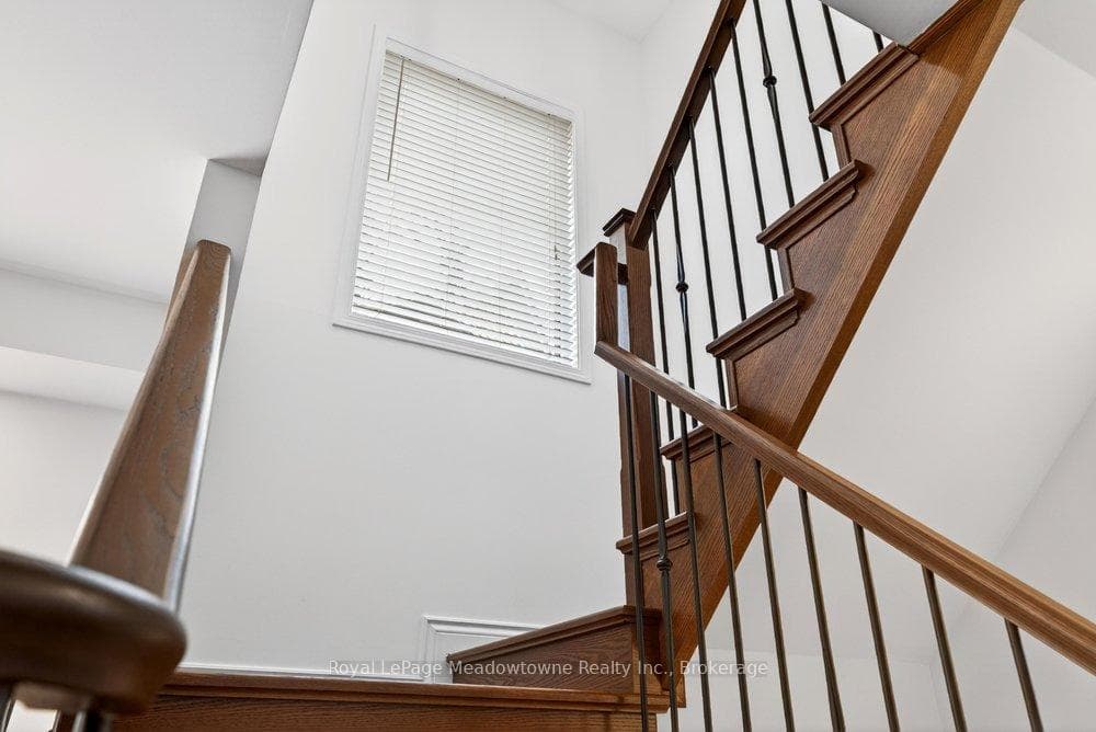 658 Porter Way photo 24