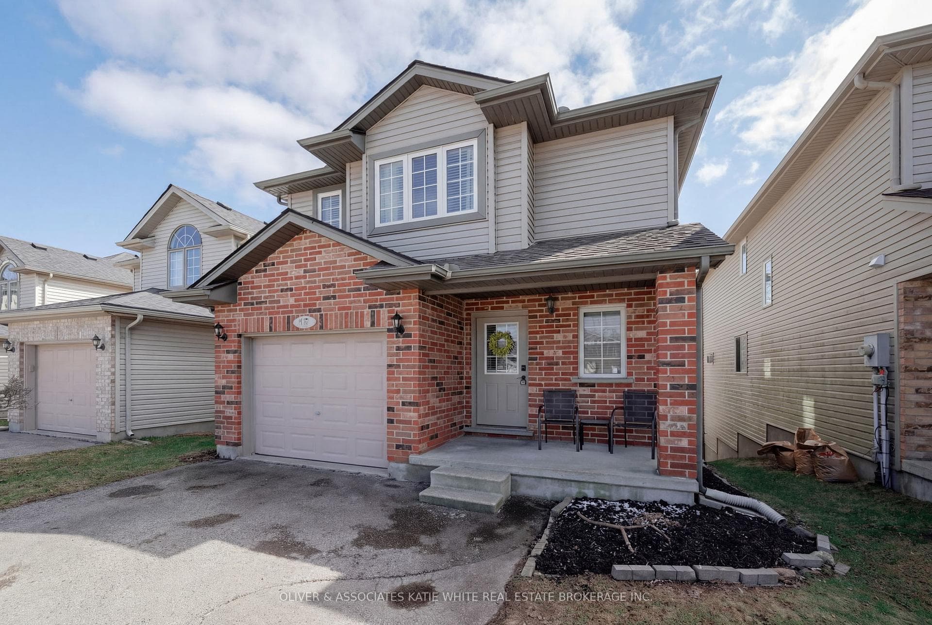 937 Blythwood Road photo 37
