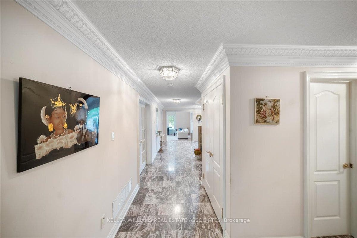 5187 Forest Hill Drive photo 16