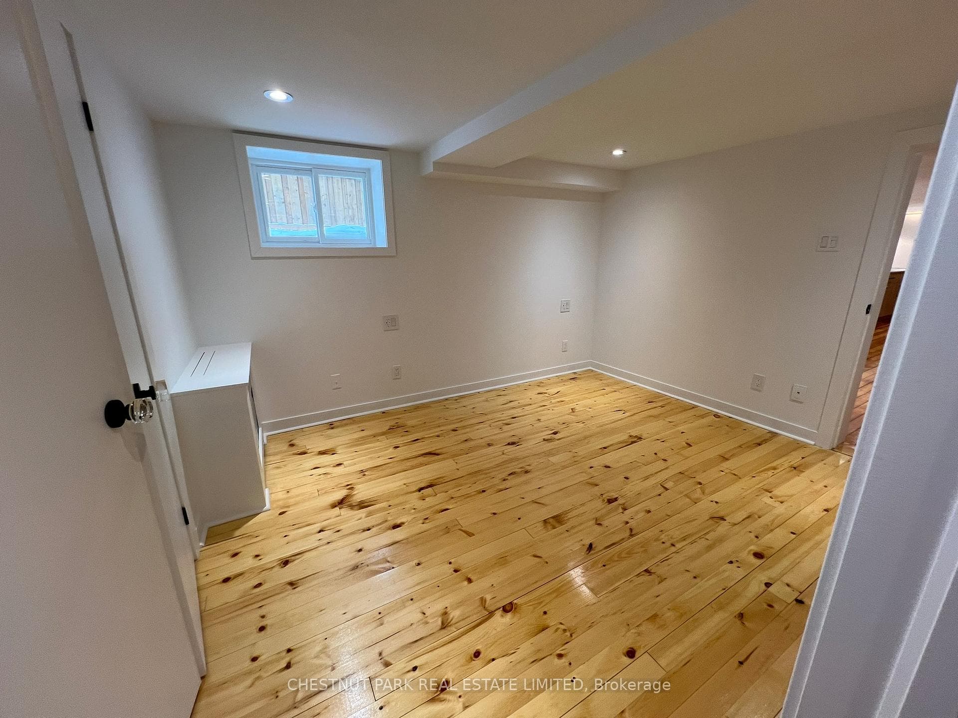 New flooring! Electric outlets with USB!