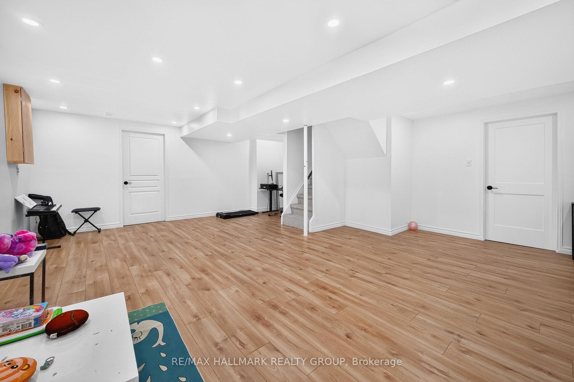 6417 St Louis Drive photo 32