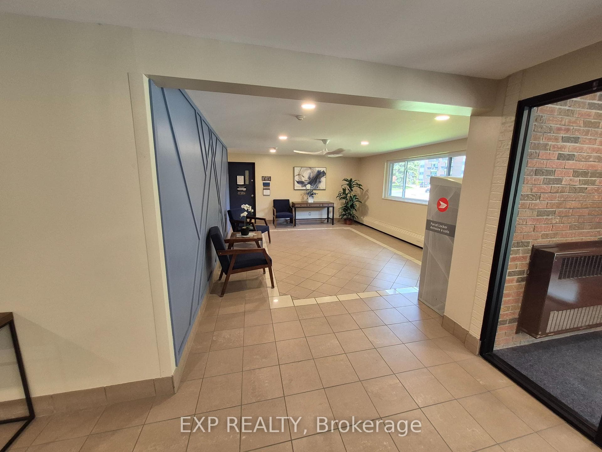 1485 Baseline Road Unit 609 photo 29