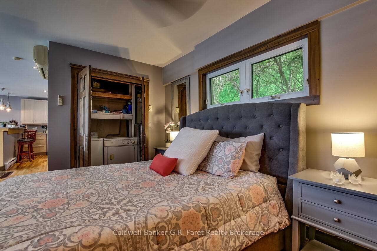 Primary suite.