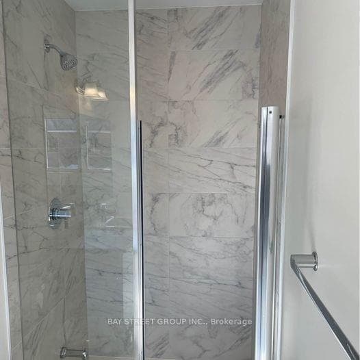 110 Laing Drive photo 17