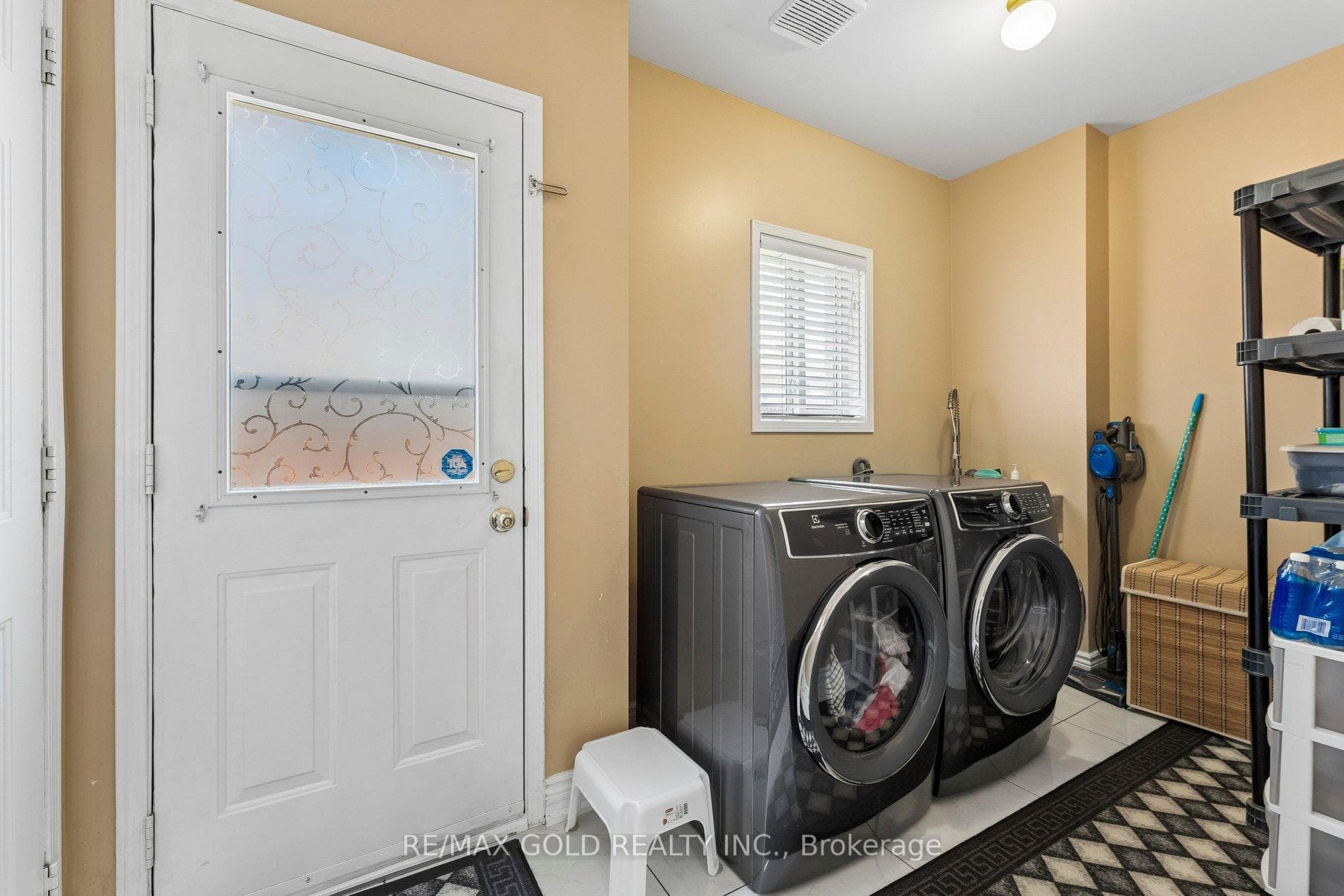 Laundry in Mud Room