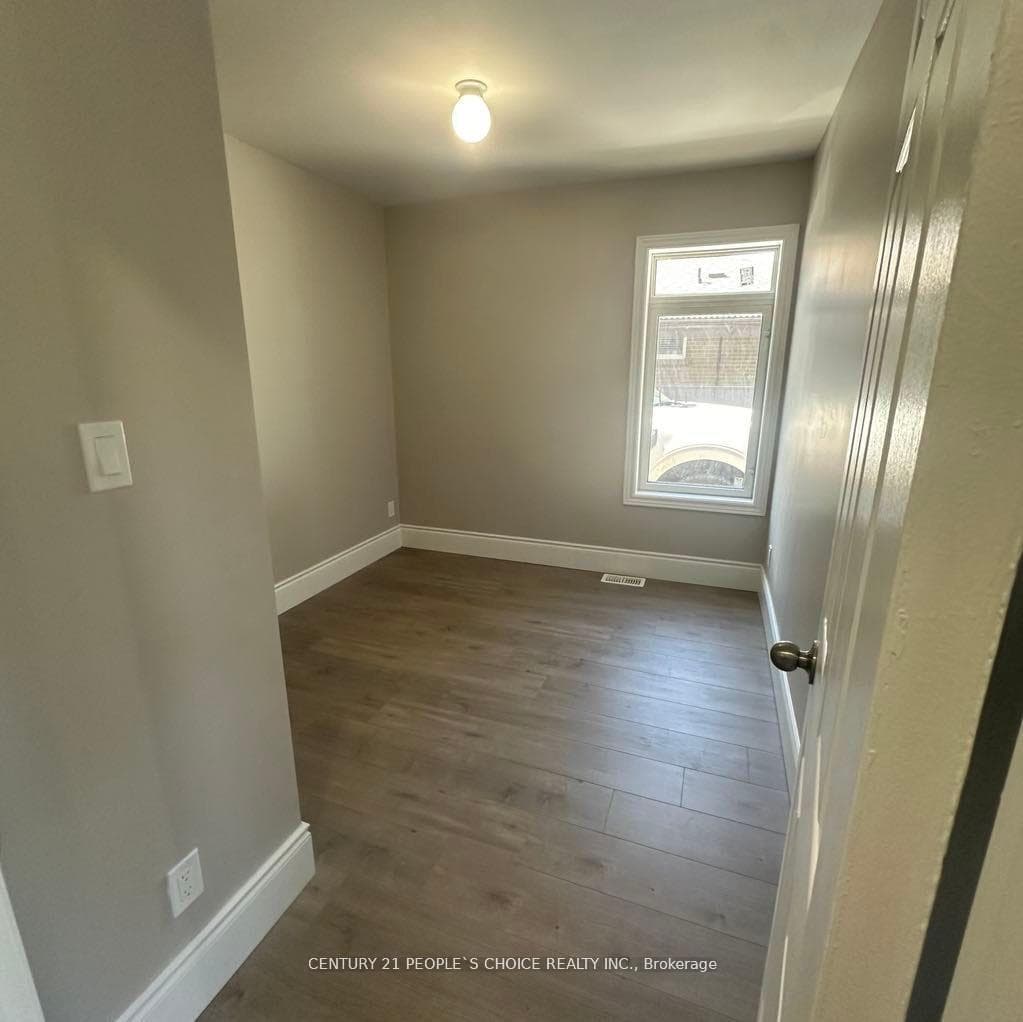 199 Avondale Boulevard Unit Unit 1 photo 7