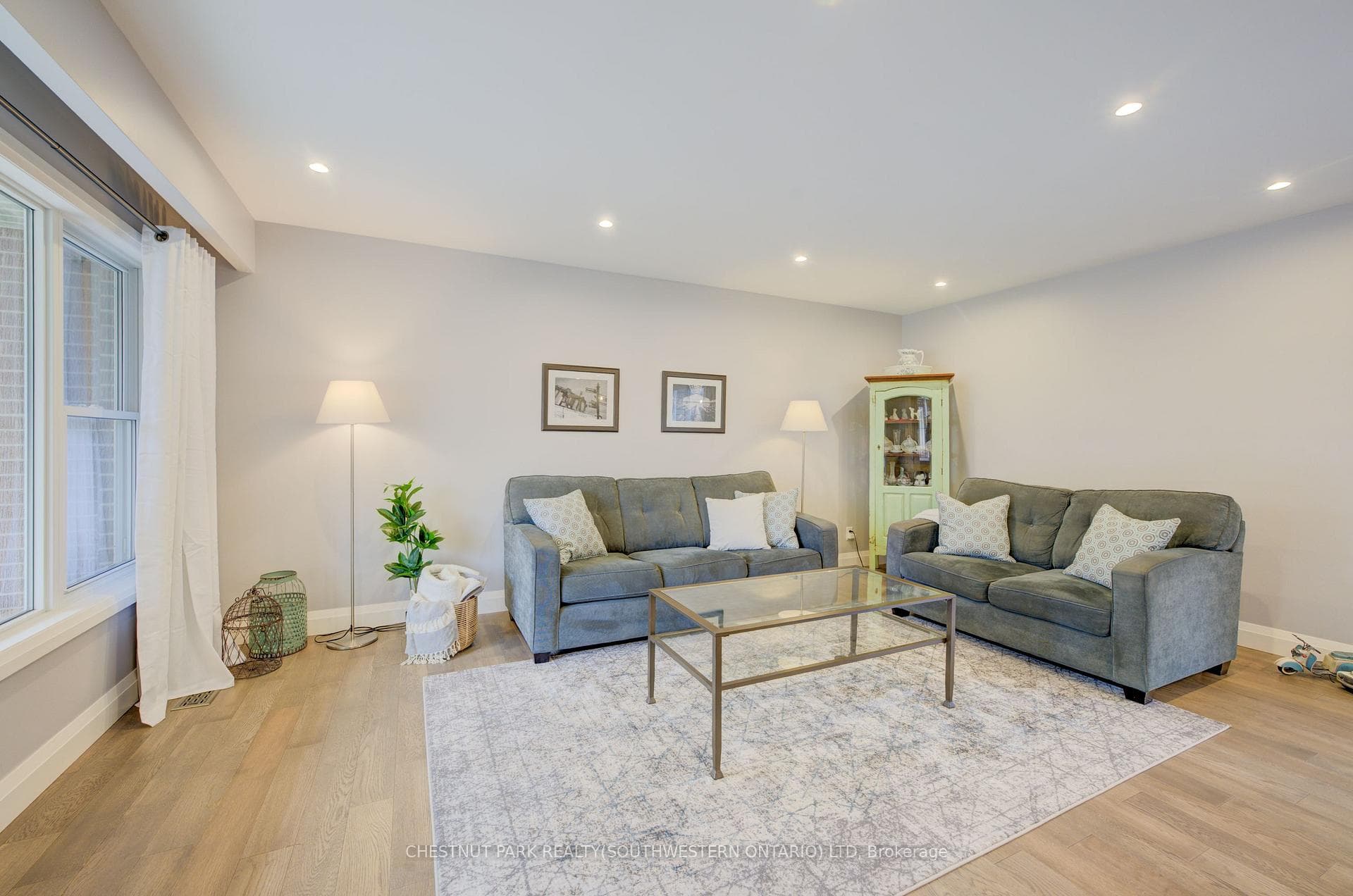 45 Uplands Drive photo 5