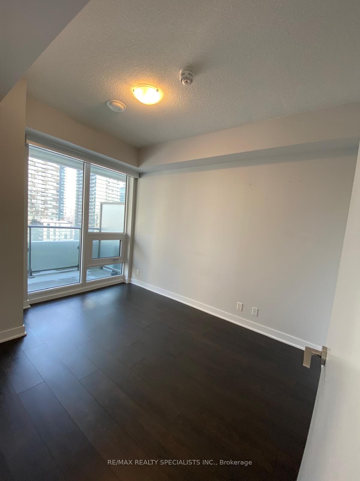 2221 yonge Street Unit 1511 photo 11