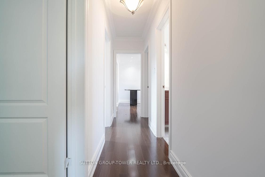 225 Park Lawn Road photo 25