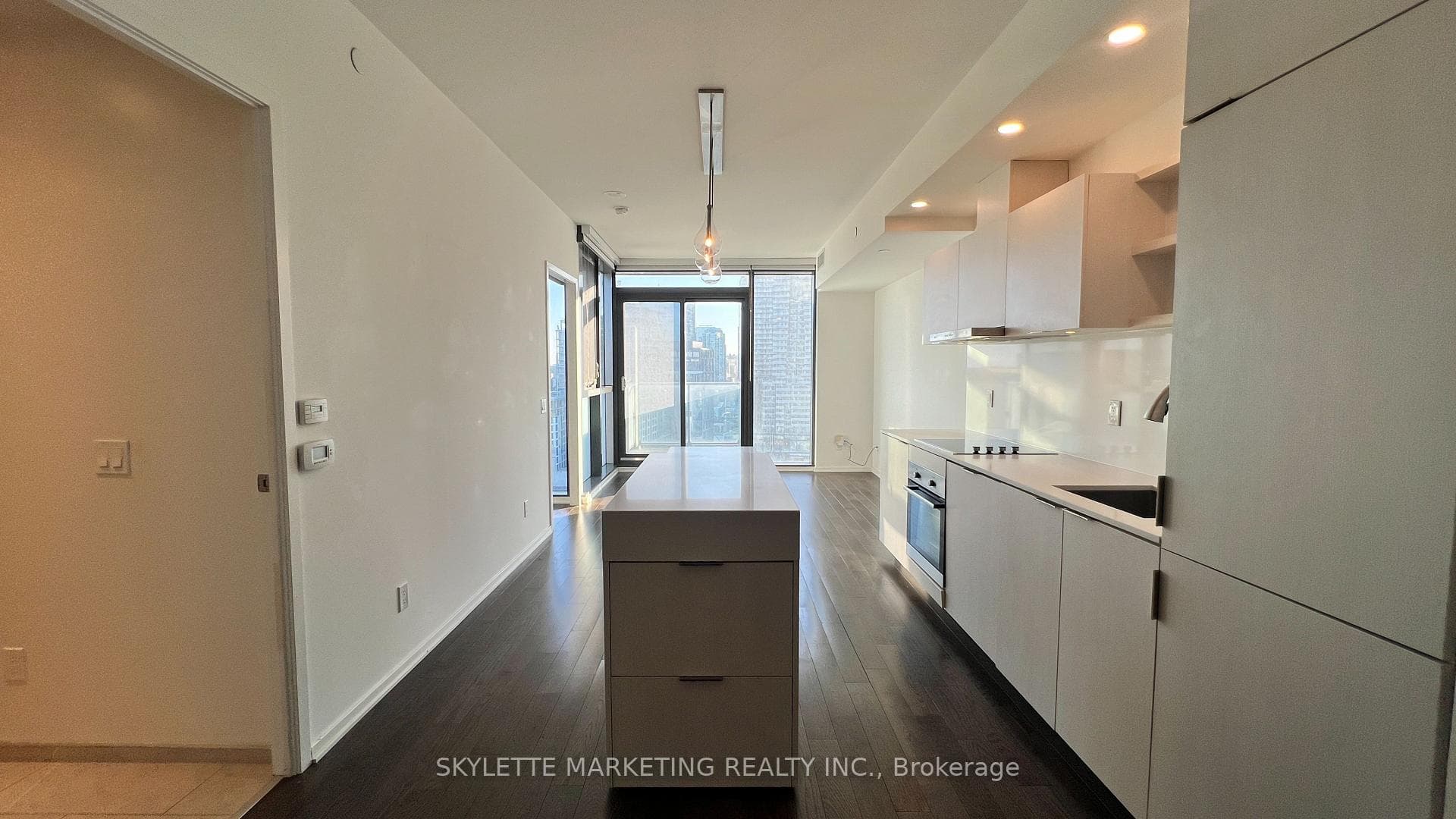 16 Bonnycastle Street Unit 1401 photo 6