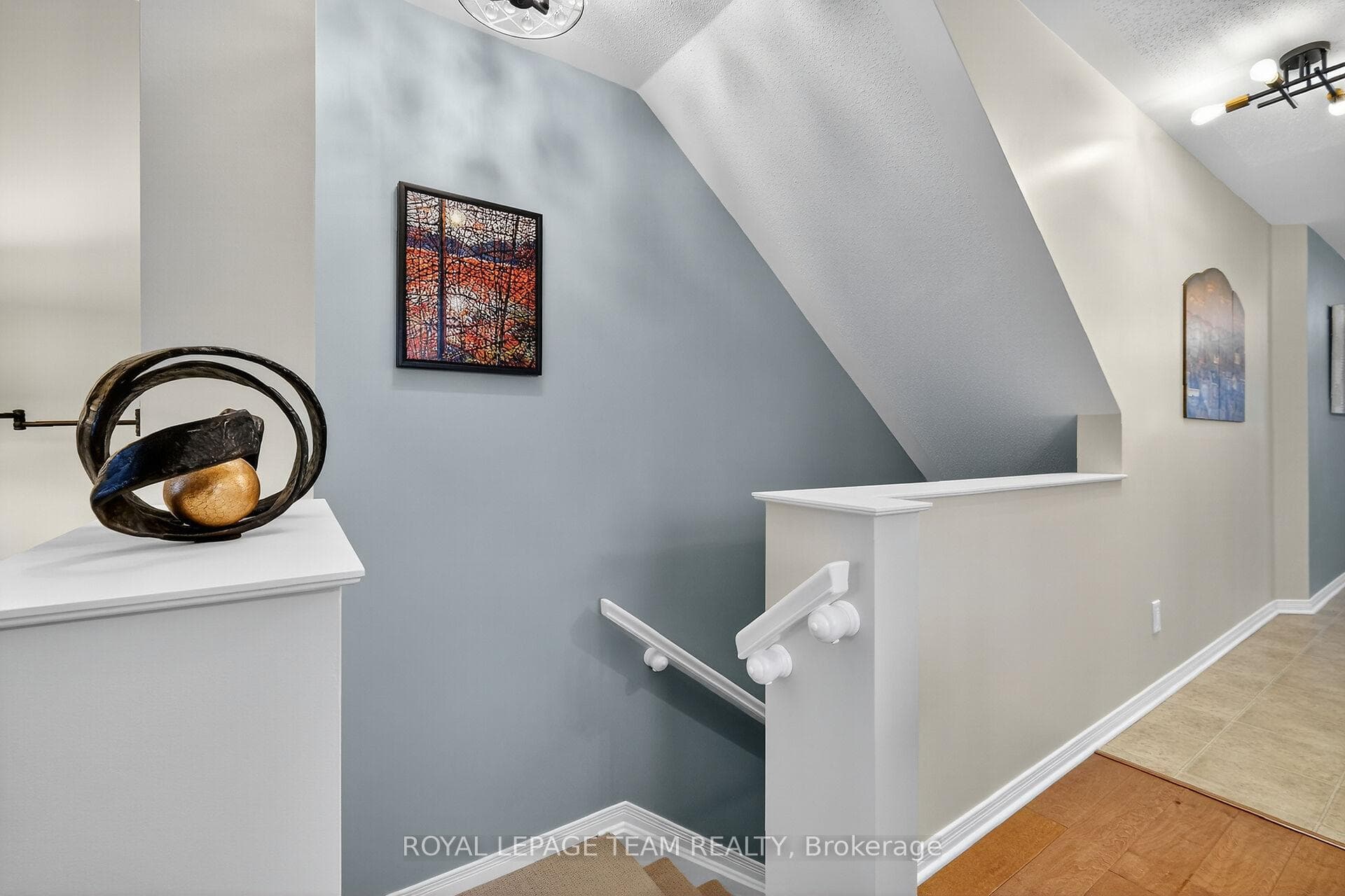 Meticulously maintained!!