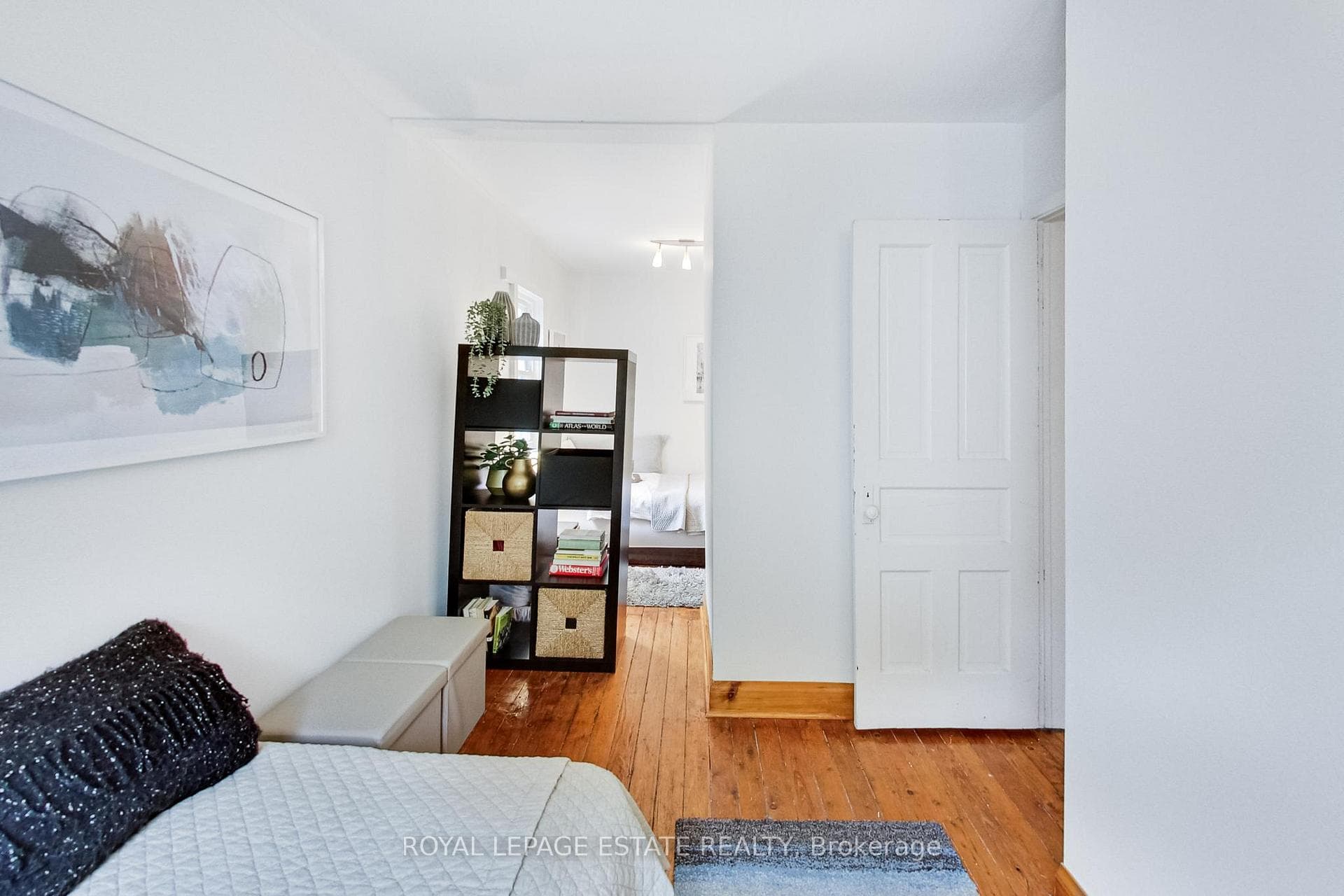127 King Edward Avenue photo 16