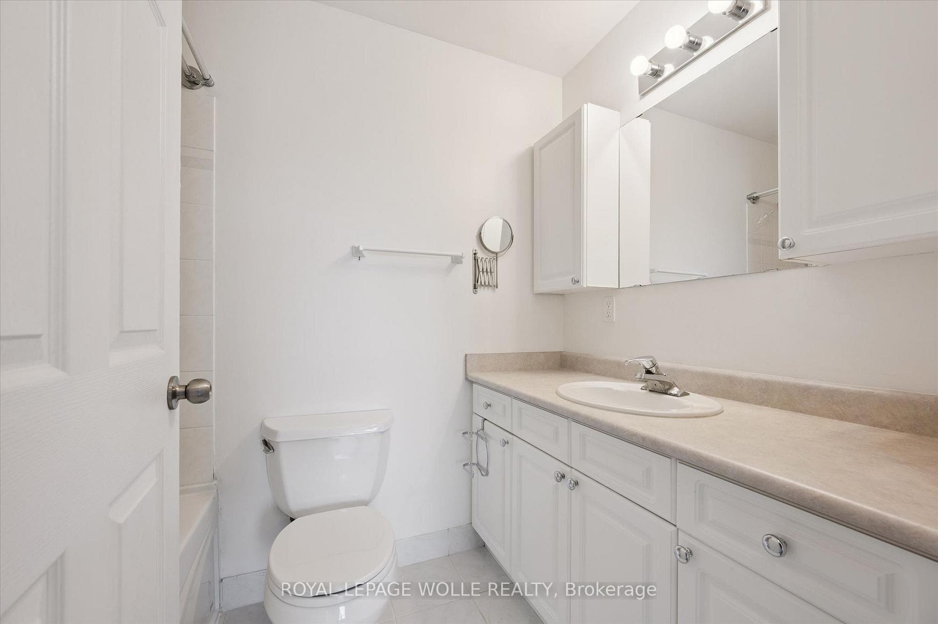 55 Blue Springs Drive Unit 706 photo 16