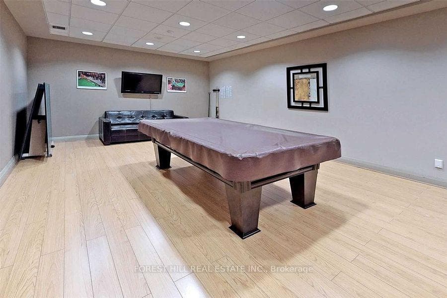 50 Disera Drive Unit 1216 photo 20