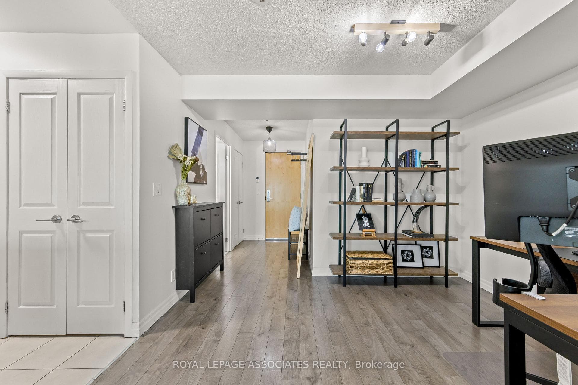 185 Legion Road Unit 1201 photo 6