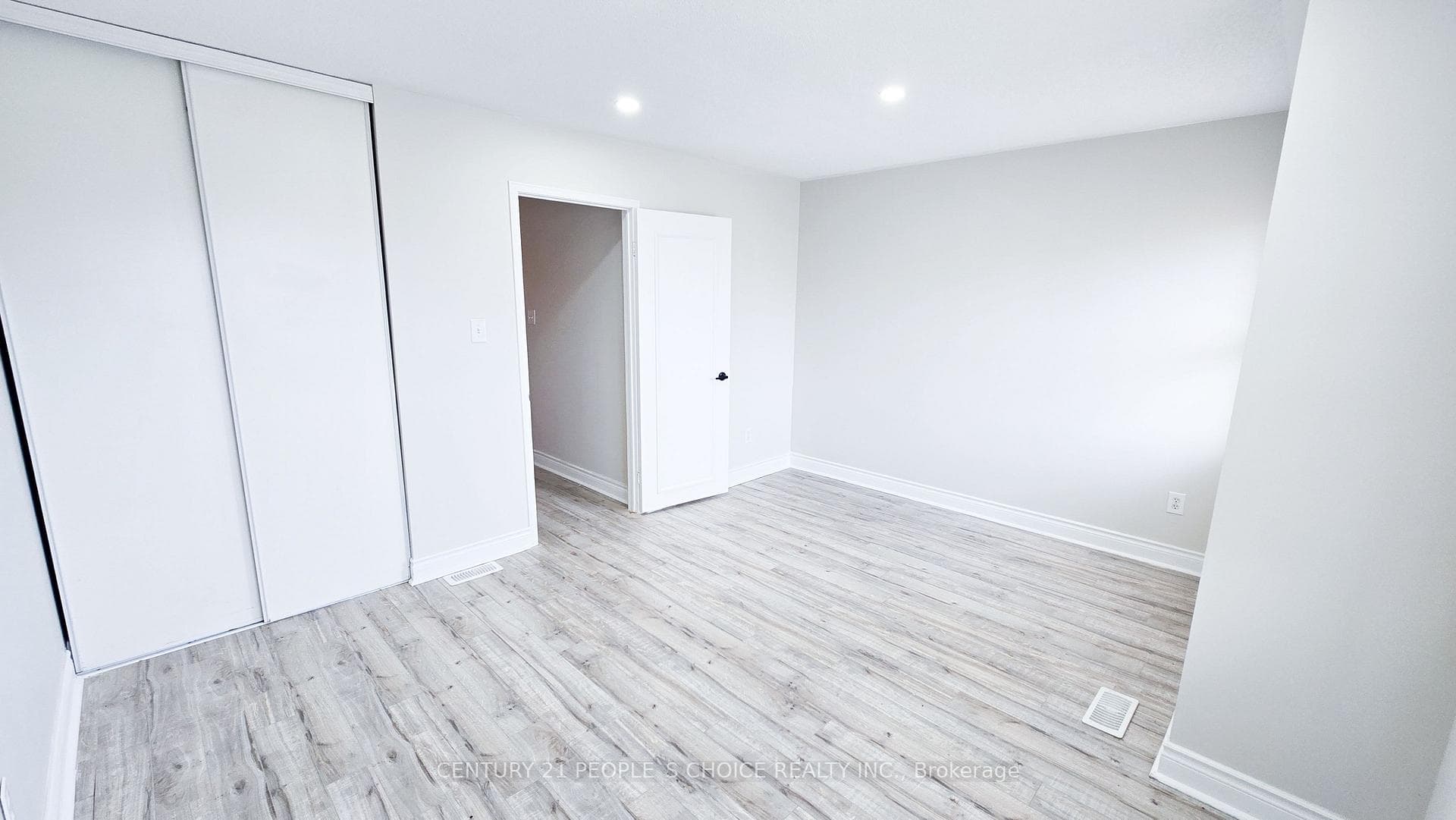340 Perry Road photo 18