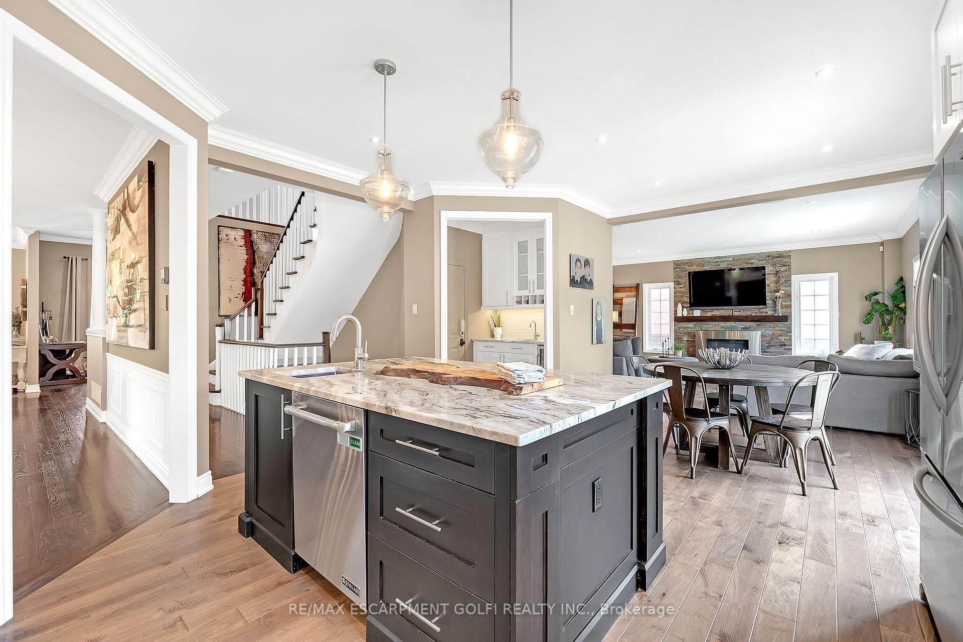 76 Bridgenorth Crescent photo 13