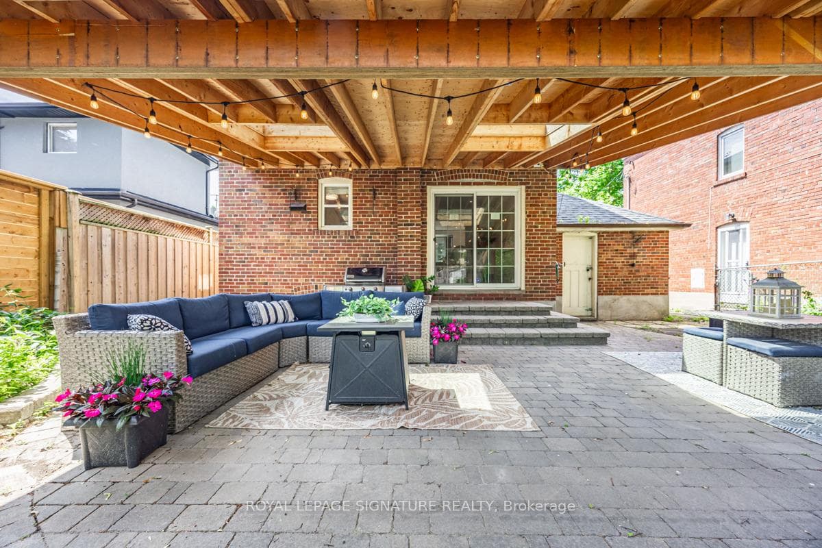 44 Parkview Hill Crescent photo 29