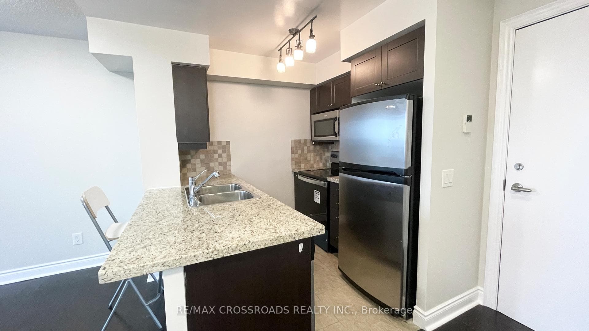 25 Greenview Avenue Unit 2028 photo 7