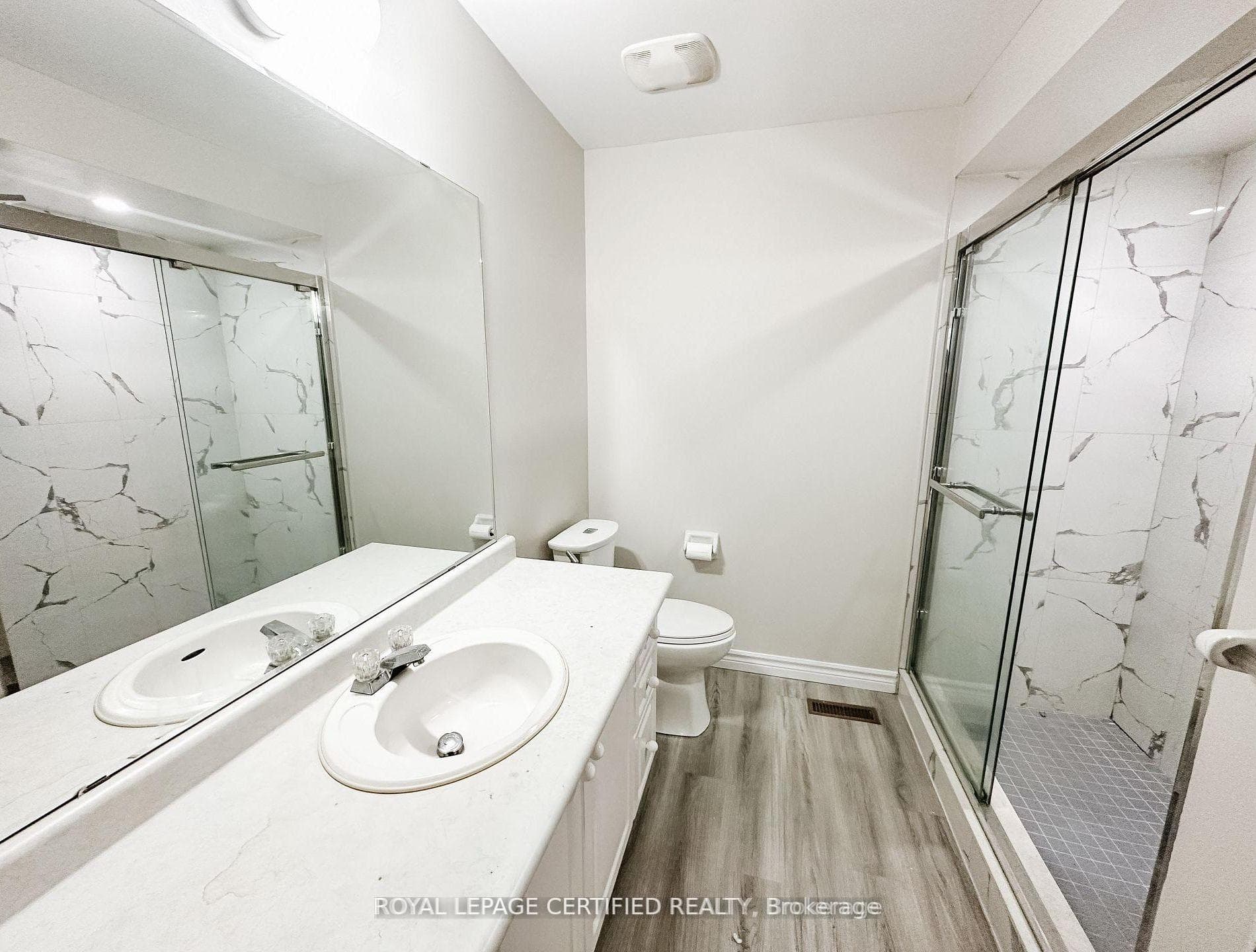30 Lucerne Drive photo 35