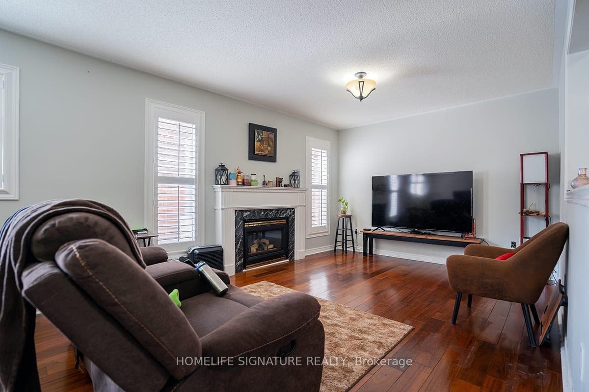 69 Harvestmoon Drive photo 7